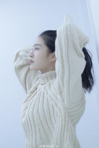 50岁女人两个奶奶头胀痛